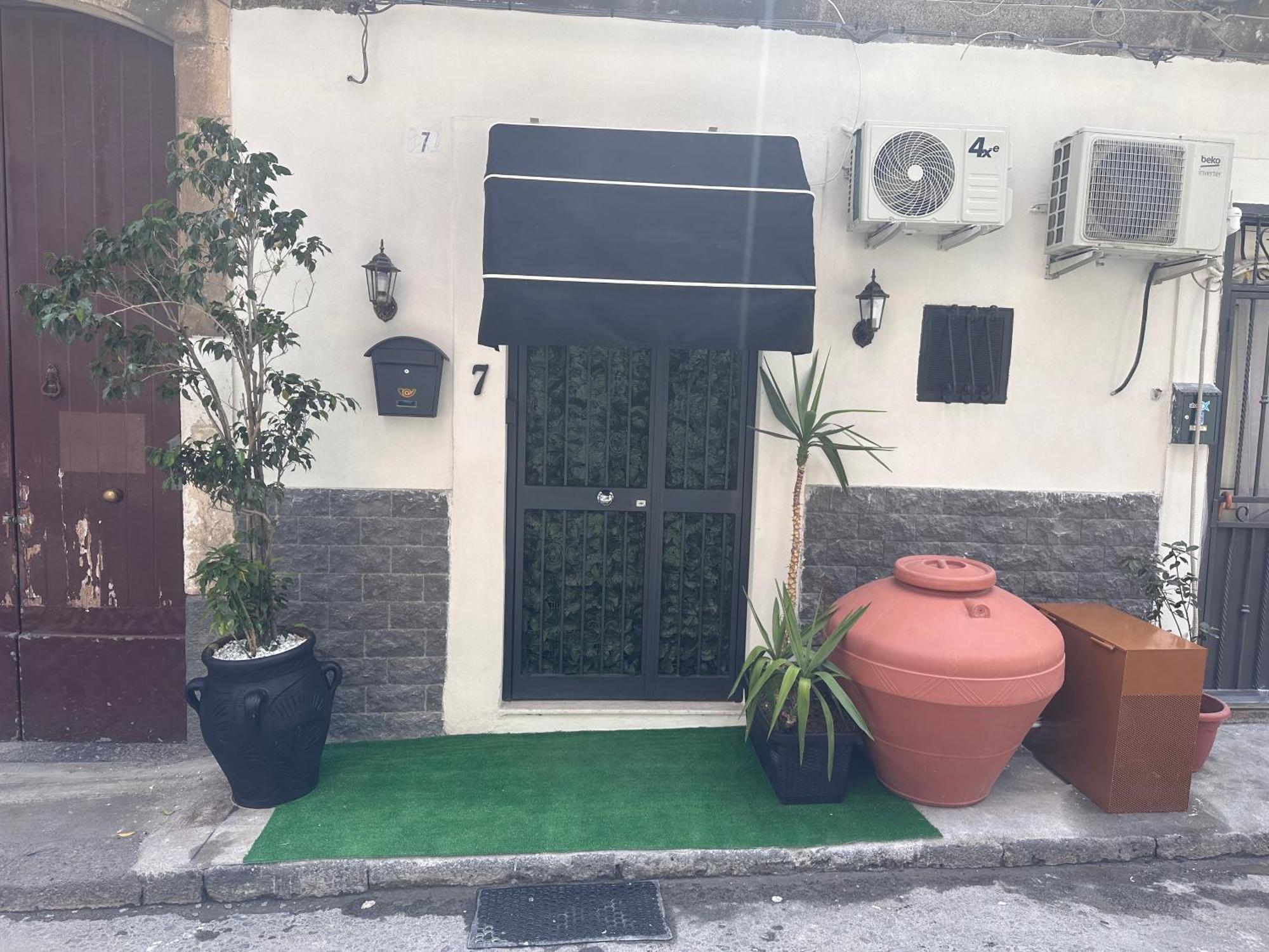 Sicily House 7 Villa คาตาเนีย ภายนอก รูปภาพ